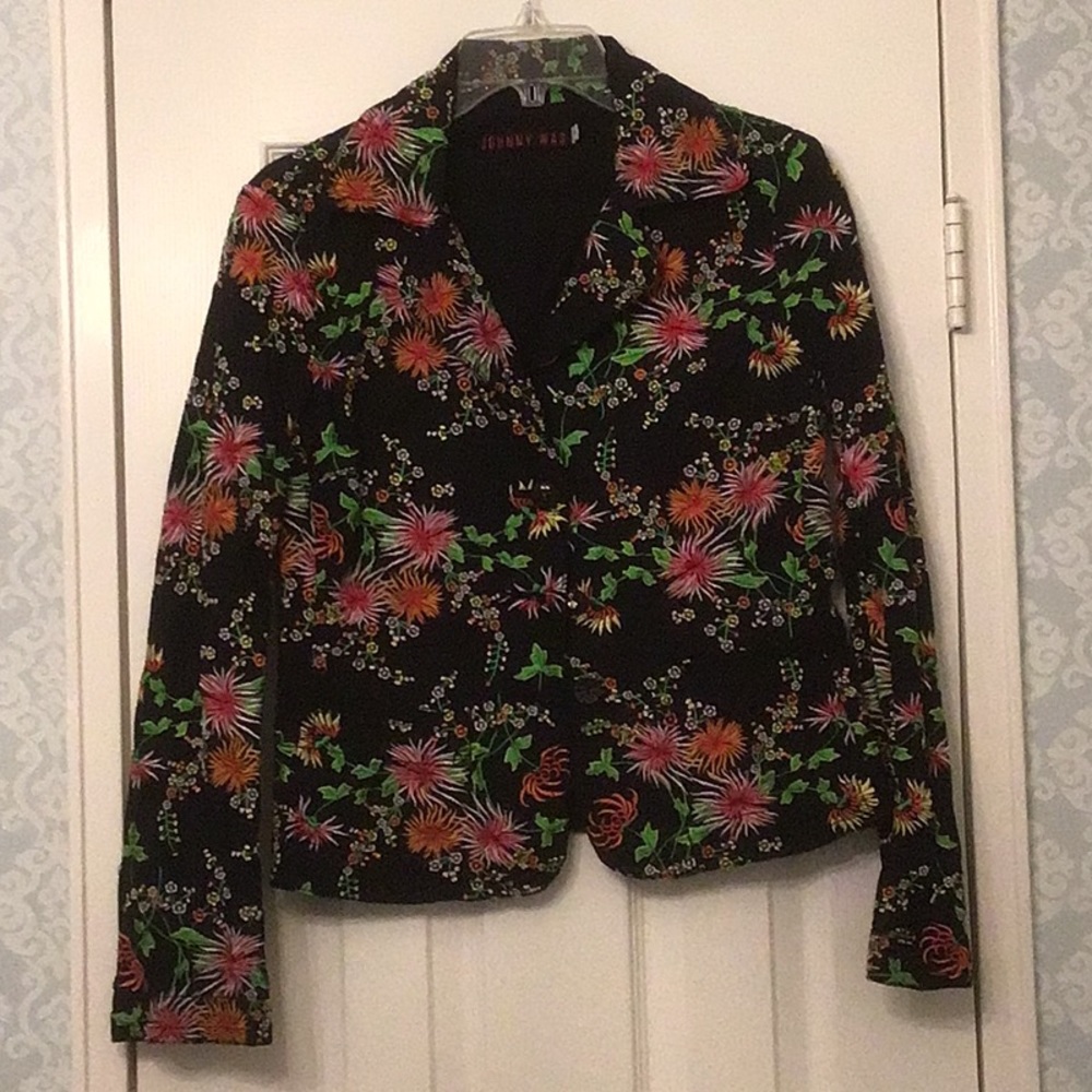 - Johnny Was, beautifully embroidered blazer - very good condition- size s…